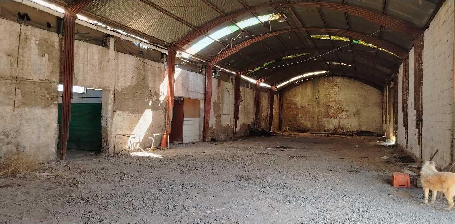 Foto de Terreno en Venta o Alquiler c/3 Galpones,salida a 2 calles Gllen. Mza., imagen 1