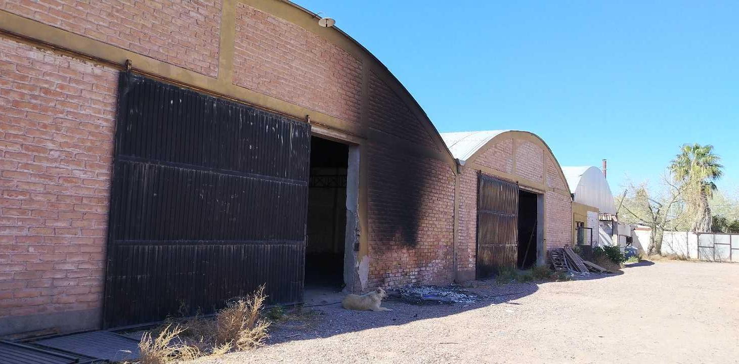 Foto de Terreno en Venta o Alquiler c/3 Galpones,salida a 2 calles Gllen. Mza., imagen 5