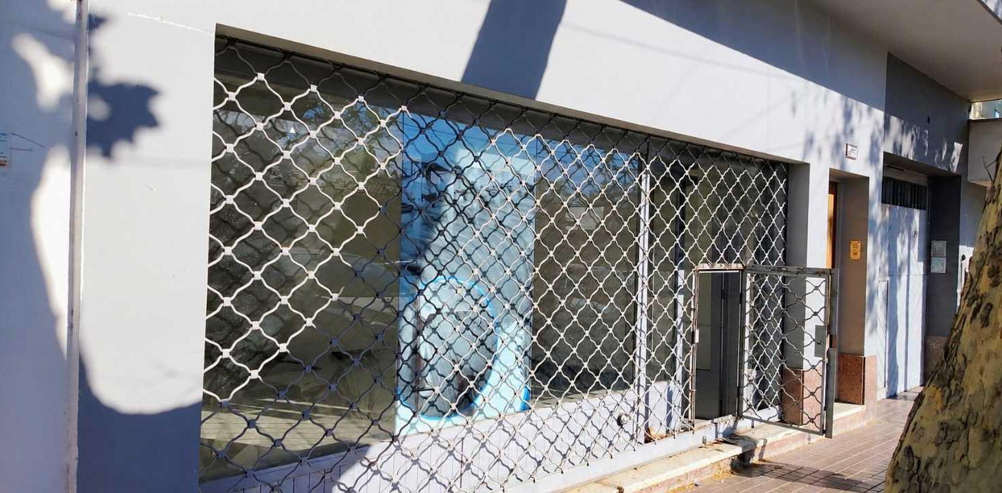 Foto de Local Comercial en Alquiler 70 m2 en calle Perito Moreno, Godoy Cruz, imagen 2