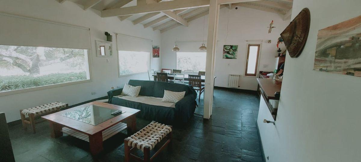Oportunidad inversora: 3 casas amobladas, una en explotación turística – Escritura perfecta