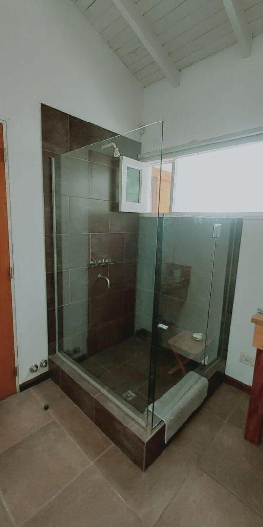 Oportunidad inversora: 3 casas amobladas, una en explotación turística – Escritura perfecta