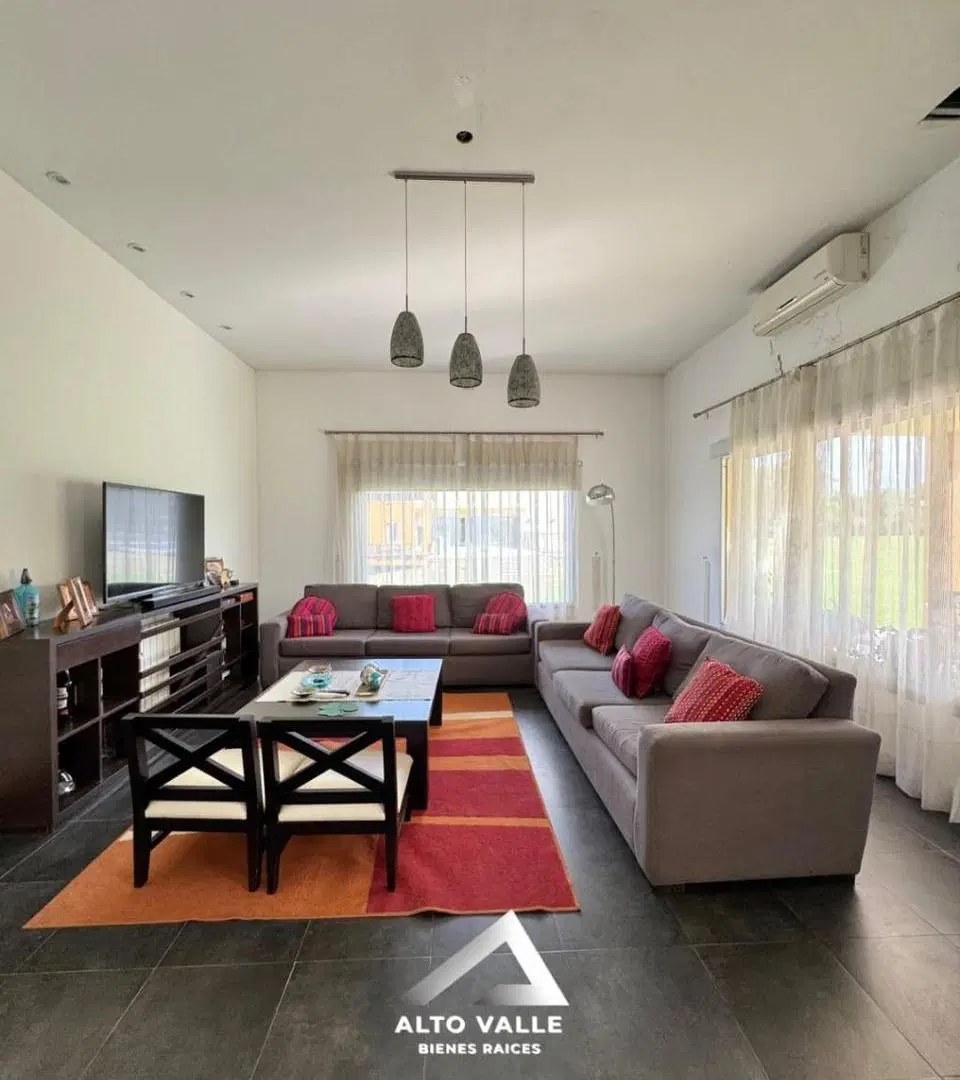Casa en ZCASA EN ALQUILER CON OPCIÓN A COMPRA EN SAN LUIS – 9.000 M² DE TERRENO Y QUINCHO CON PILETA 3