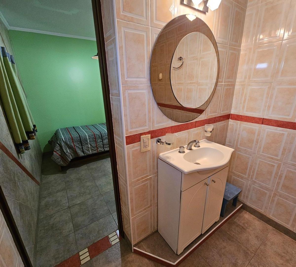Santa Clara, Chalet 5 Amb con Amplio Parque. Sobre 4 Lotes 5