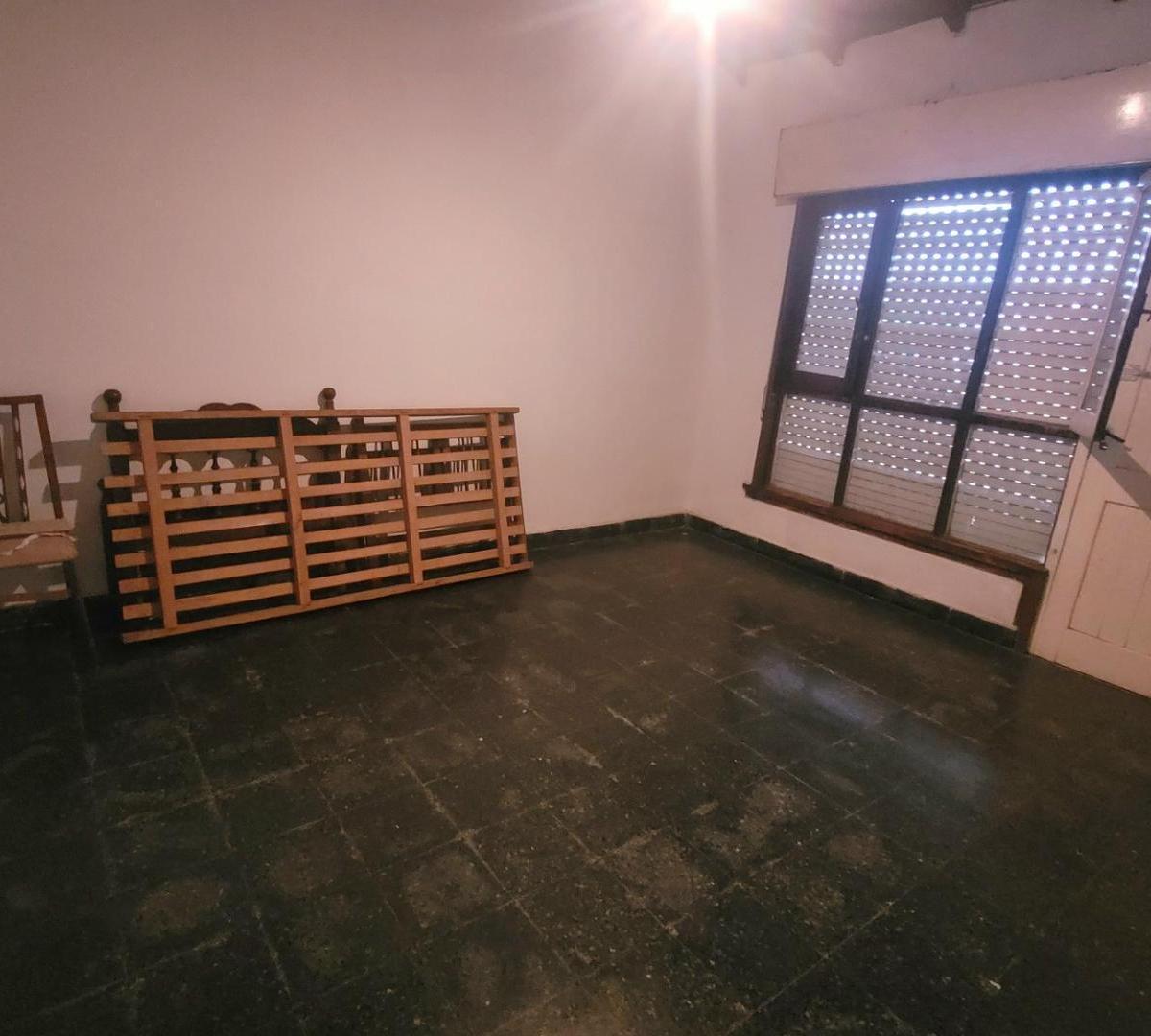 Foto de PH 3 AMB CON POSIBILIDAD DE 3° DORMITORIO EN LOMA HERMOSA, imagen 3