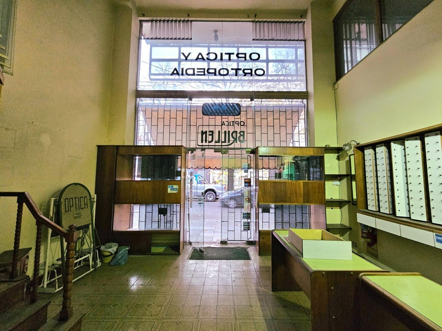 Foto de LOCAL EN ALQUILER EN VILLA BALLESTER 72m2 SIN EXPENSAS, imagen 3
