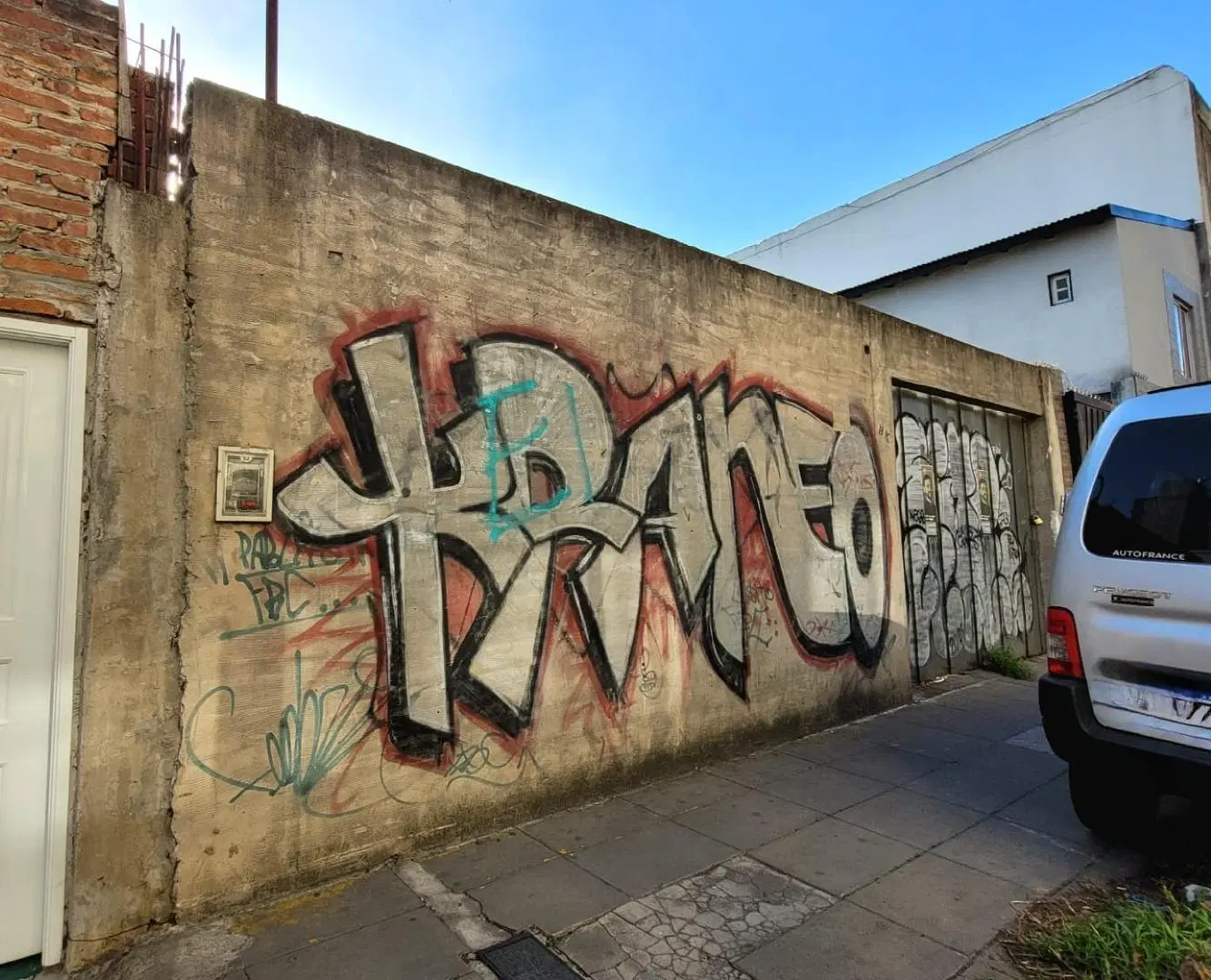 VILLA BALLESTER CENTRO: LOTE 8,30 x 35m, APTO TODO DESTINO 2