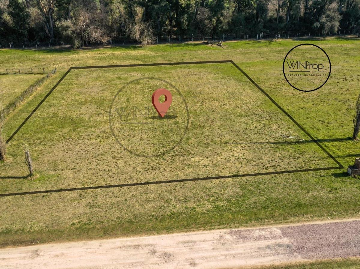 Foto de LOTE EN VENTA - CLUB DE CAMPO STA IRENE - COMARCAS DE LUJÁN, imagen 2