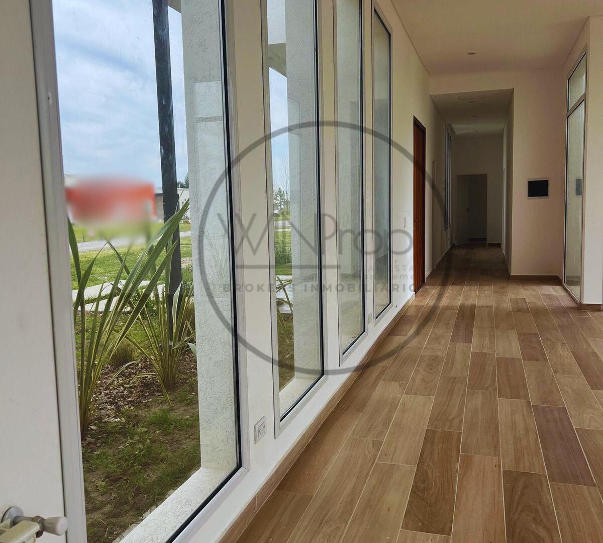 Foto de CASA EN VENTA - CLUB CAMPO SAN ROQUE LUJÁN A ESTRENAR, imagen 5