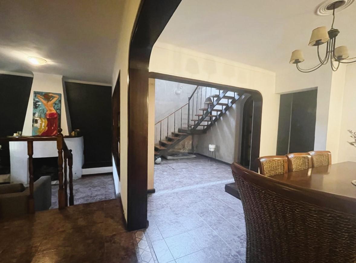 Hermosa Casa en Venta en Guaymallen 4