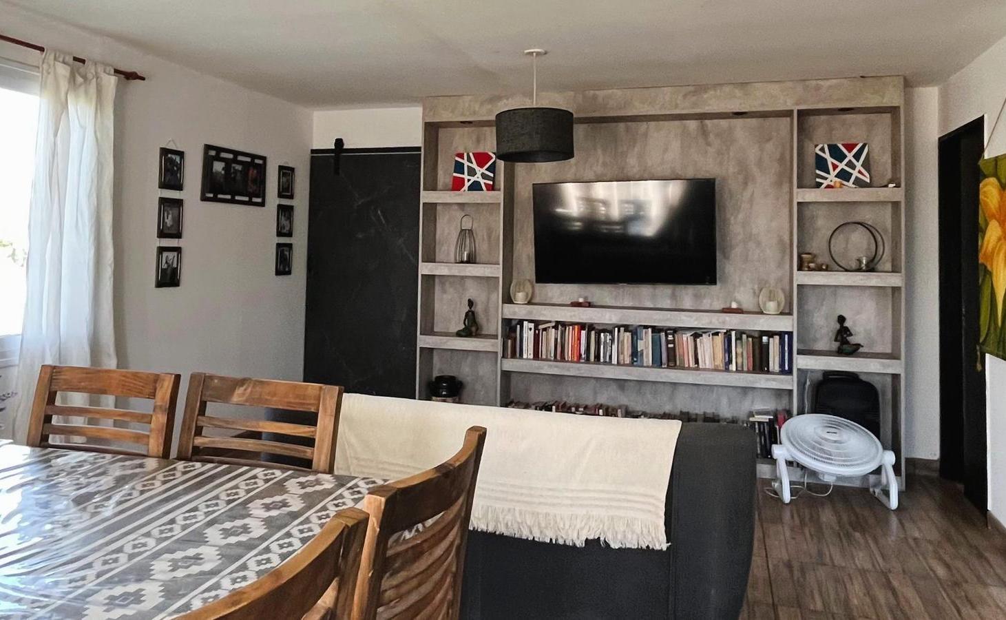 Foto de CASA EN VENTA BARRIO PRIVADO EL CHALLAO. MENDOZA., imagen 2