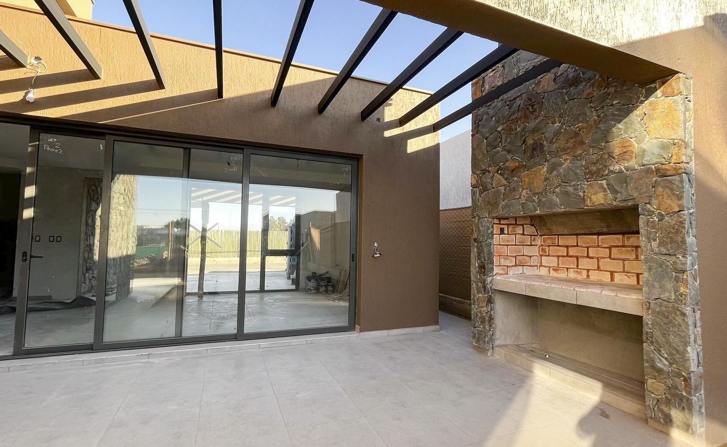Foto de CASA EN CONSTRUCCION. BARRIO PRIVADO LAR DE TERRADA. CARRODILLA. LUJAN, imagen 5