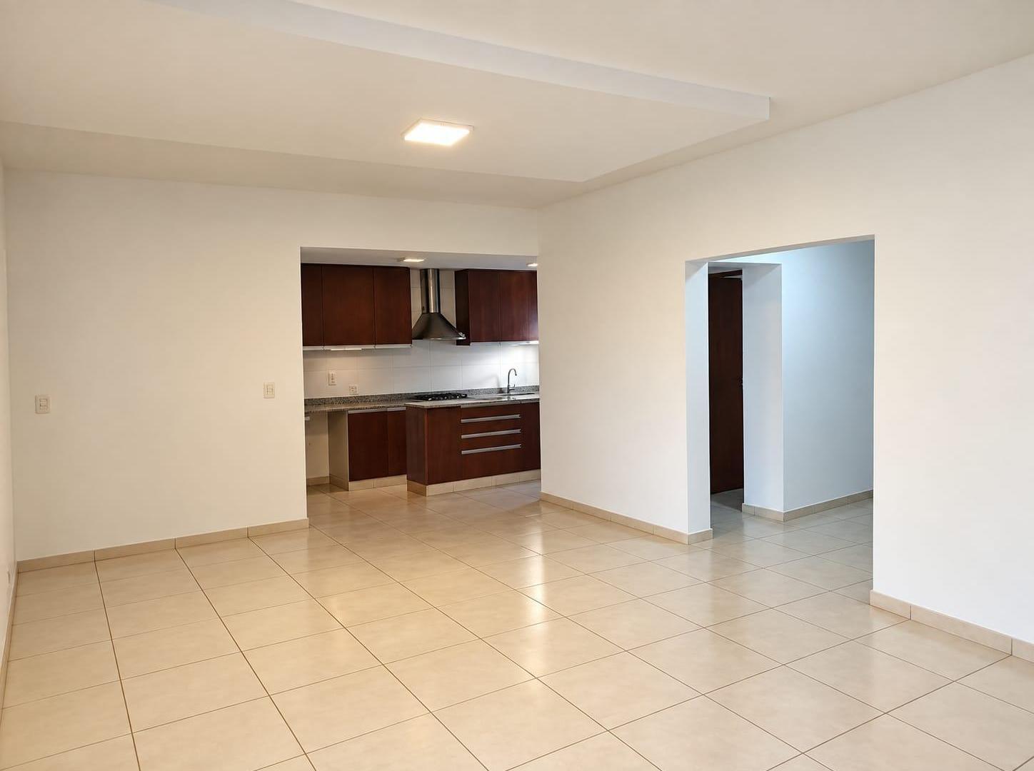 Foto de Casa en alquiler Barrio Rincon de Drummond, imagen 2