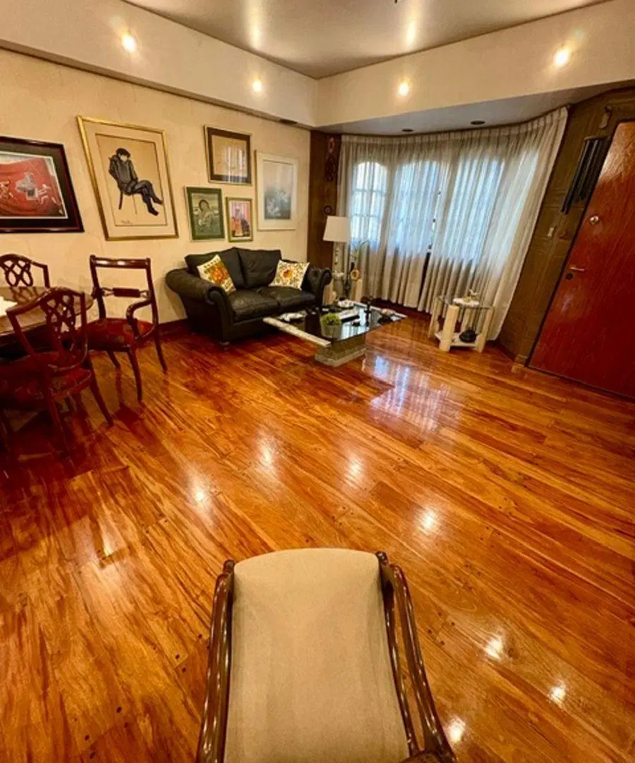 EXCELENTE DUPLEX DE CATEGORÍA: 3 Dormitorios, Cochera Doble, Parrilla, Patio y Grupo Electrógeno. 5