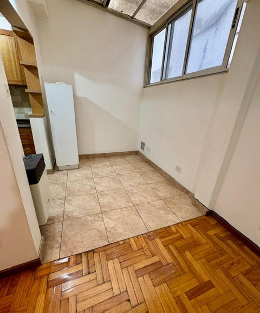 Foto de CABALLITO. DOS AMBIENTES AMPLIO. ESTILO SEÑORIAL., imagen 4