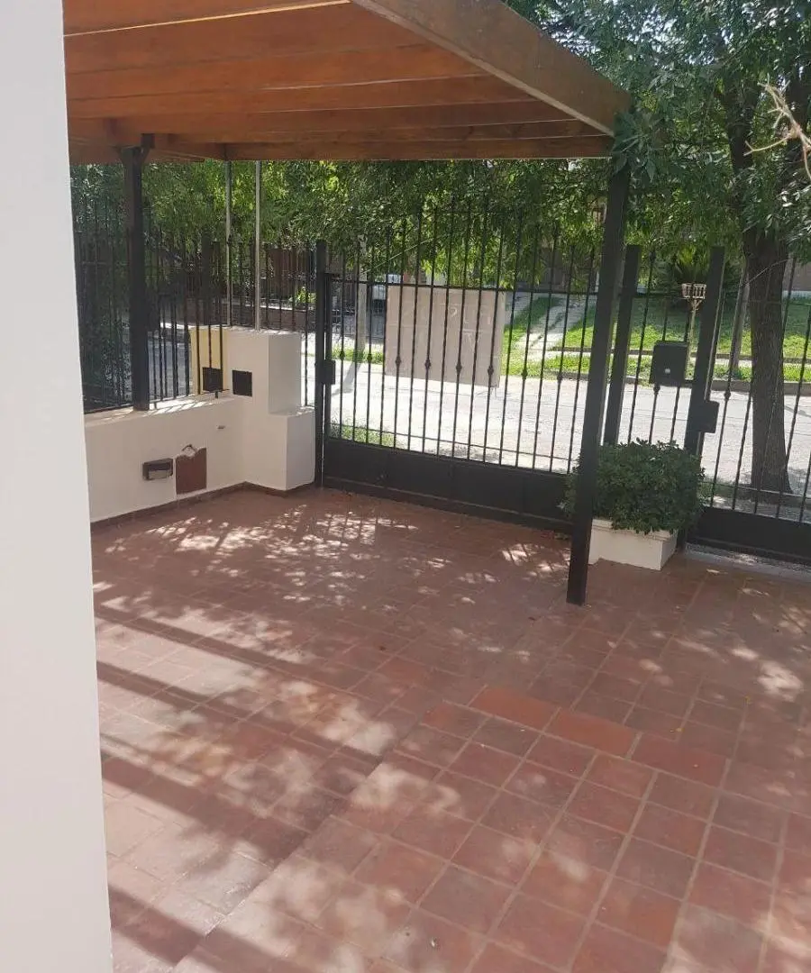 Dúplex 3 Dormitorios en San Salvador – Excelente Ubicación en Zona Norte 4
