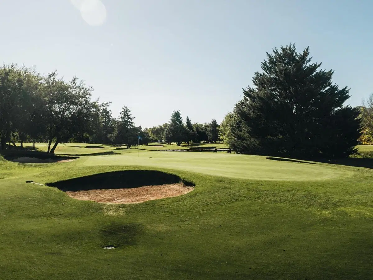 LOTE EN VENTA VALLE DEL GOLF 800 M2 3