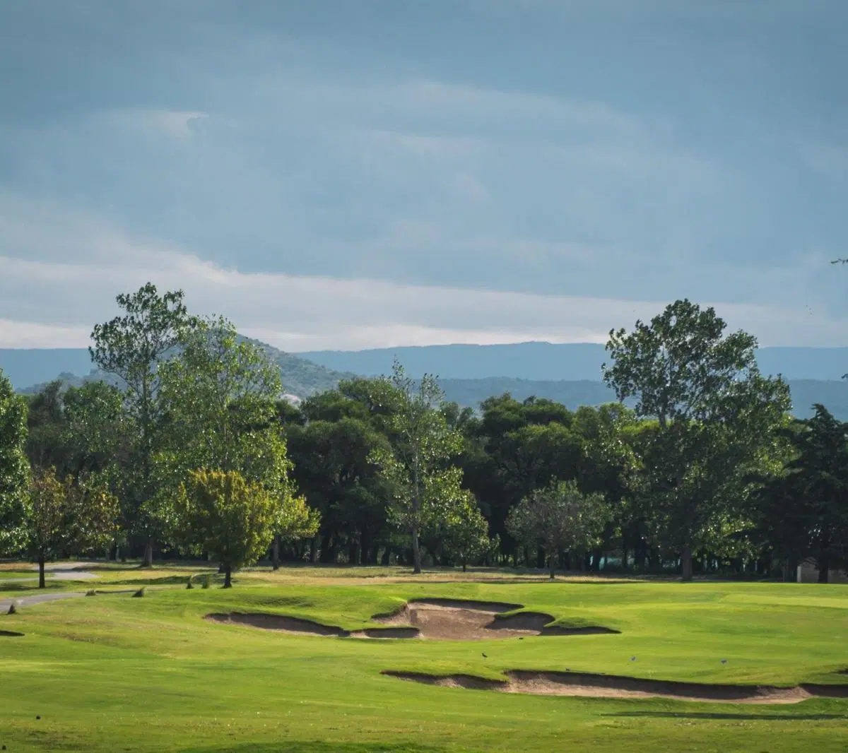 LOTE EN VENTA VALLE DEL GOLF 800 M2 1