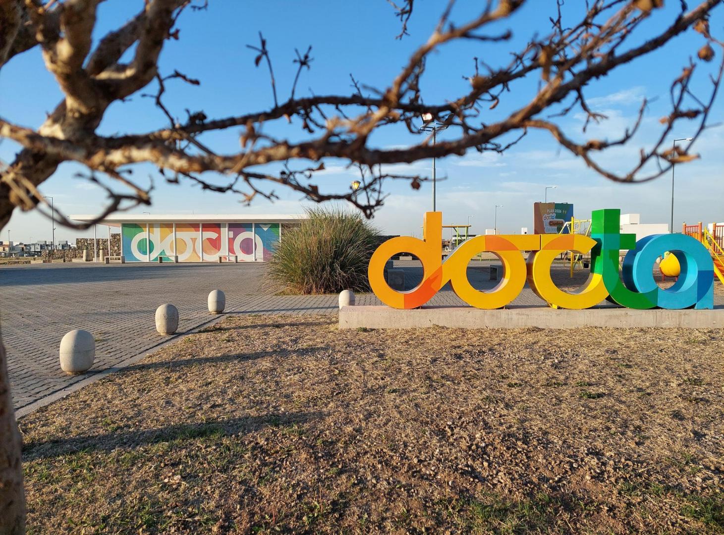 Foto de Venta de Lote Apto Comercial Docta Parque 360m2., imagen 5