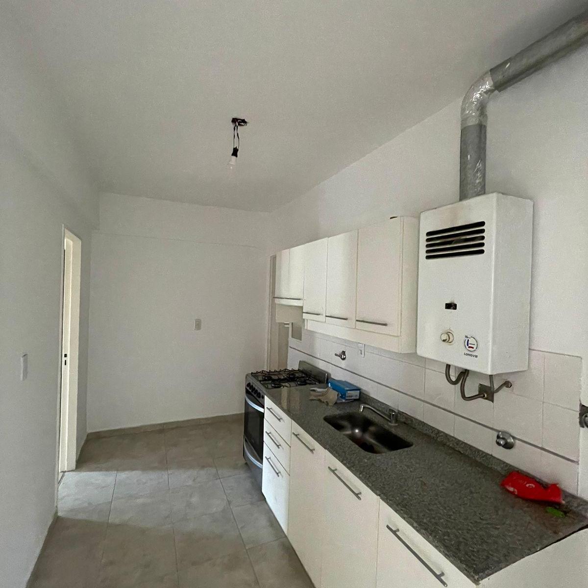 Foto de DEPARTAMENTO VENTA (con renta) 3 AMBIENTRES CONTRA FRENTE - MUY, imagen 2