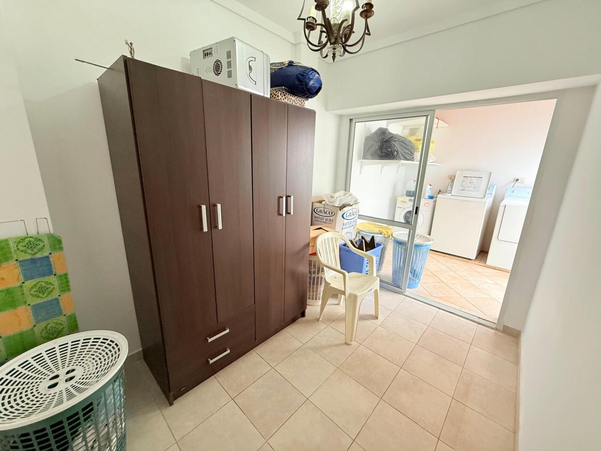 Departamento Triplex (7 Amb C/ Coch) - Venta - Villa del Parque 2