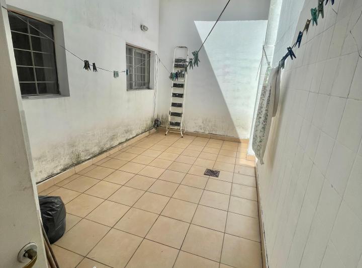Foto de PH LOCAL CON VIVIENDA INDEPENDIENTE. GRAN RETORNO ANUAL!! POSIBILIDAD, imagen 3