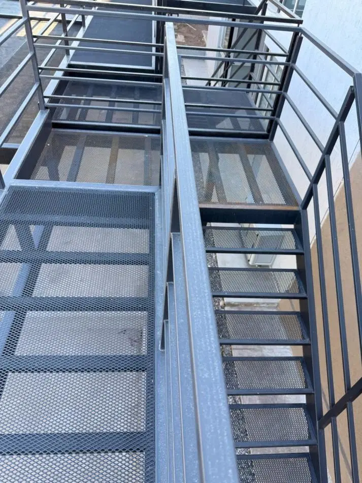DEPARTAMENTO A ESTRENAR EN BARRIO PRIVADO LAS ACACIAS 4