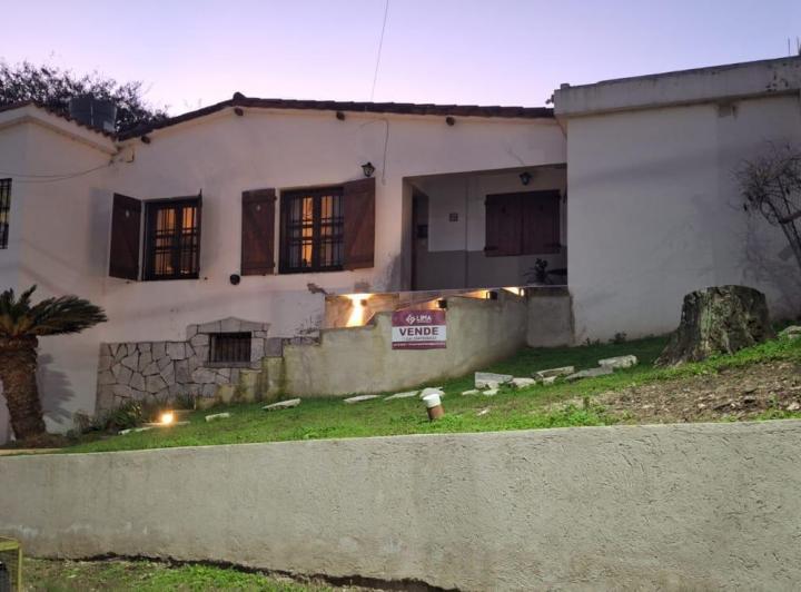	CASA EN VENTA  APTO CREDITO BARRIO EL CAÑITO - ALTA GRACIA  1