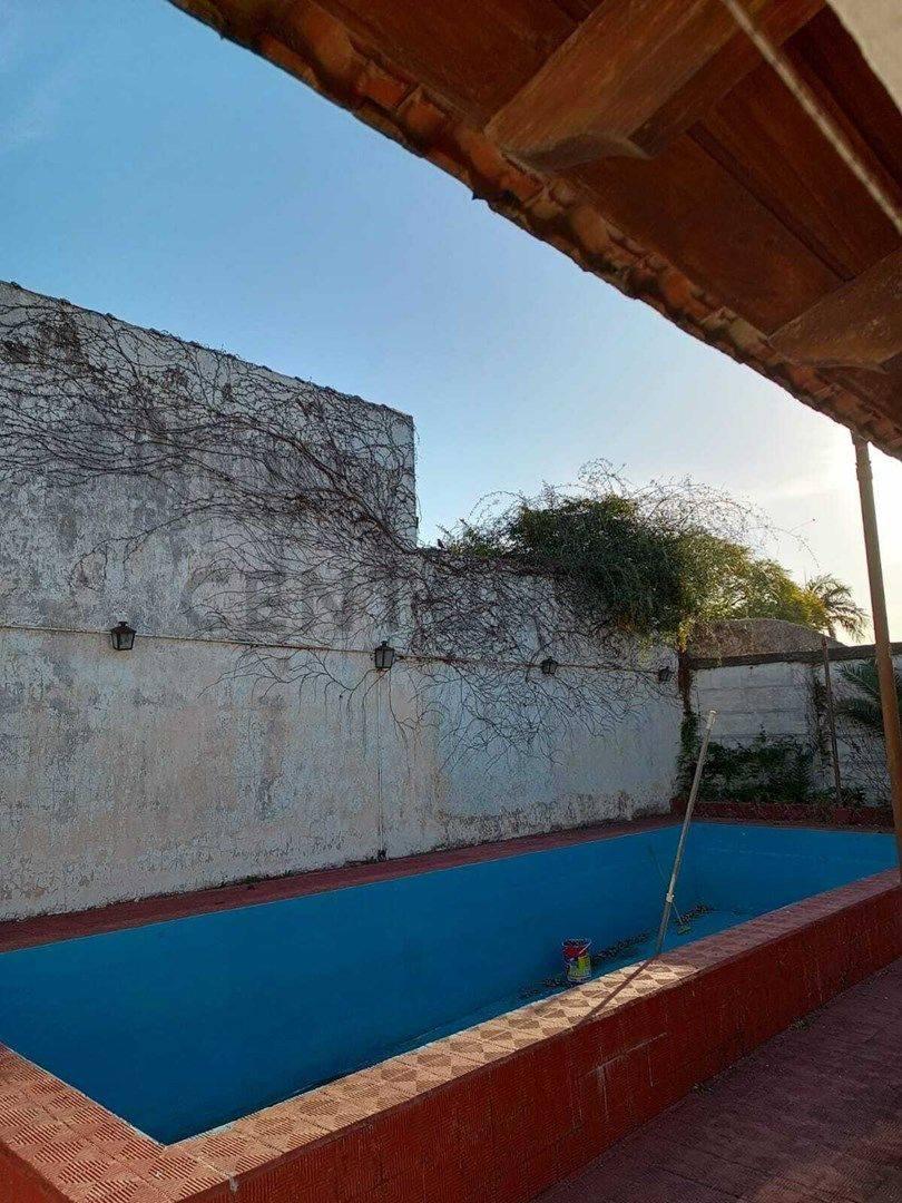 Venta de Casa 8 Ambientes 5 Dorm., La Plata 5