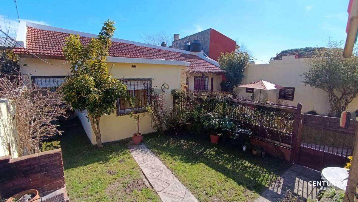 Chalet con Segunda Vivienda en Venta - San Clemente, La Costa 2