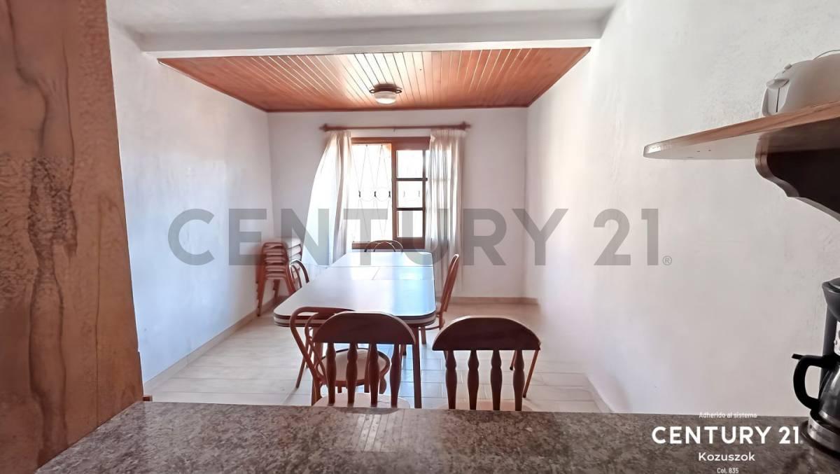 Propiedad de 6 Ambientes en Venta - La Lucila del Mar 3