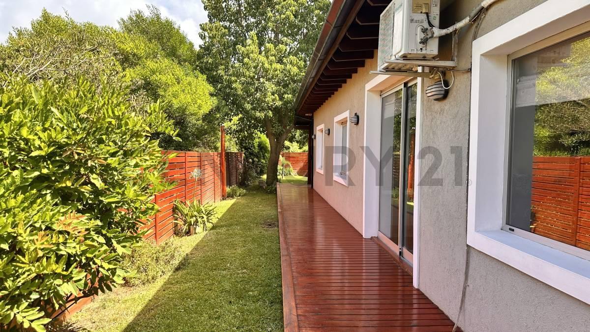 Venta de Casa 4 Ambientes en Mar Azul, Costa Atlantica. 4
