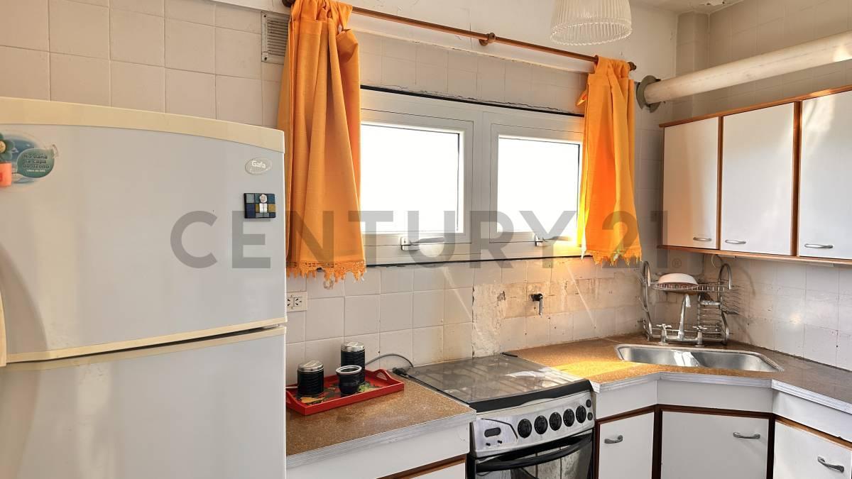 Venta Departamento (3) Tres Ambientes - Semi Piso - Villa Gesell - Costa Atlantica 2