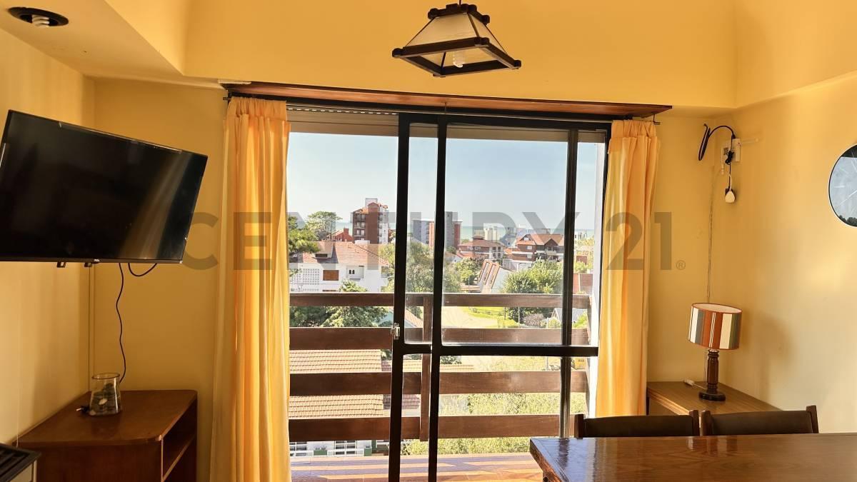 Venta Departamento (3) Tres Ambientes - Semi Piso - Villa Gesell - Costa Atlantica 1