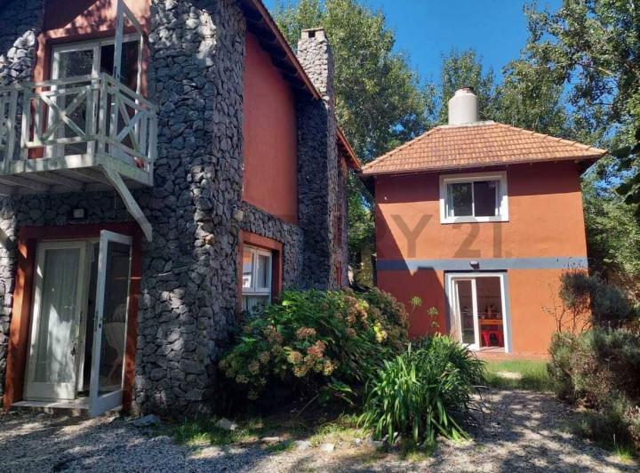 Venta de Complejo en Mar Azul 5