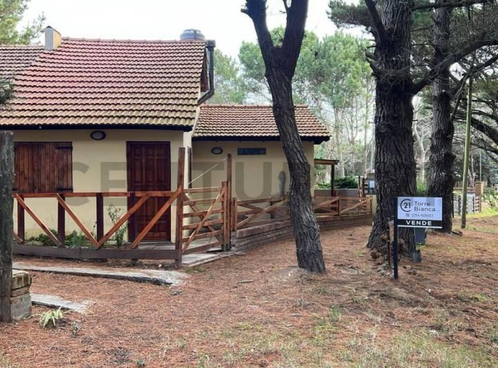 Casa en venta en Aguas Verdes , partido de la Costa 1