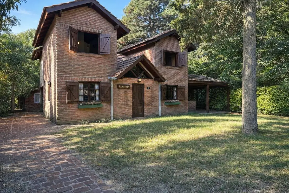 CASA EN VENTA VALERIA DEL MAR 2