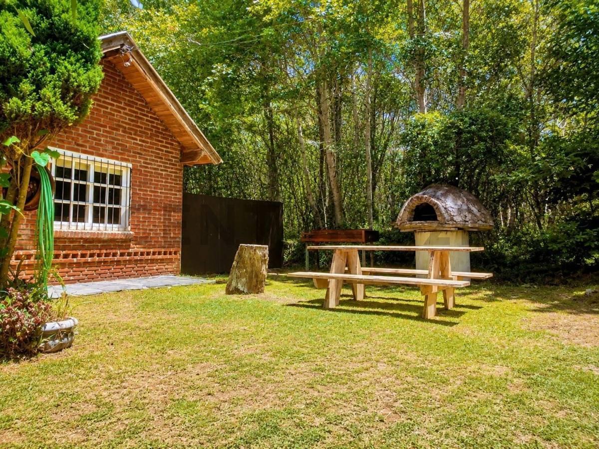 Foto de Casa con Departamentos en La Lucila del Mar, imagen 1