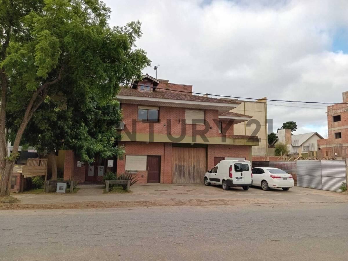 Foto de Local comercial en Pinamar, imagen 1