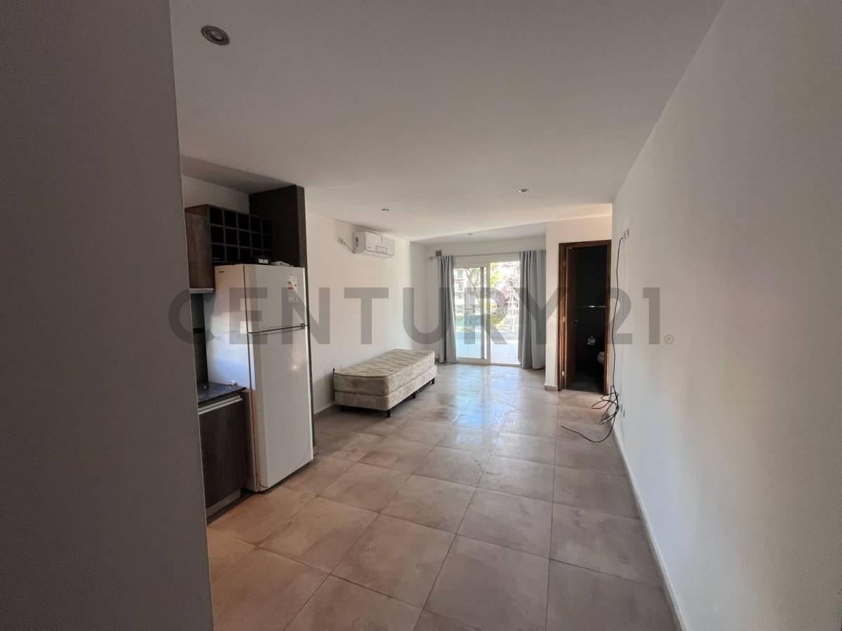Foto de Departamento 3 ambientes alquiler anual en Pinamar Centro, imagen 1