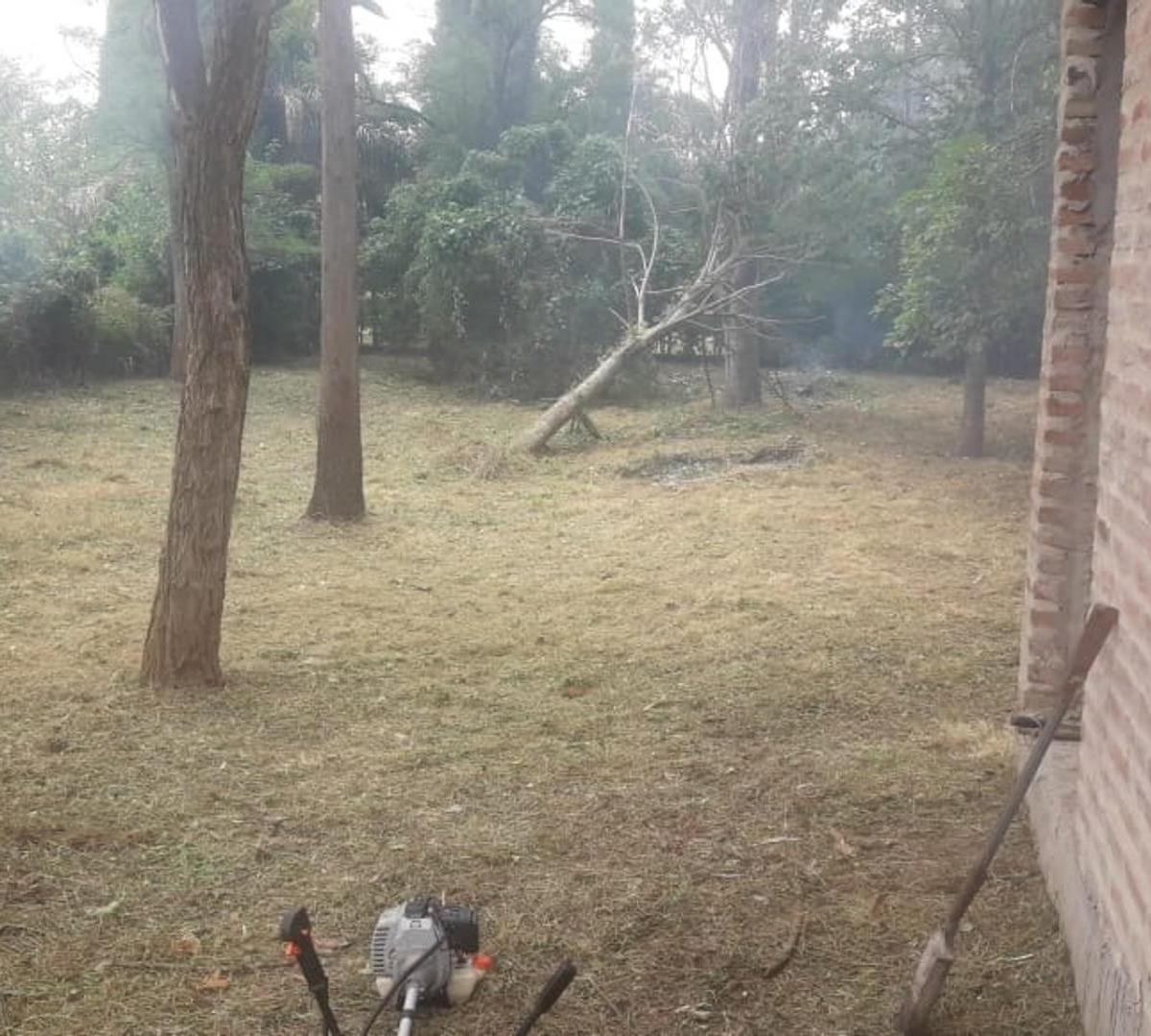 Casa Para Terminar y Gran Terreno 2