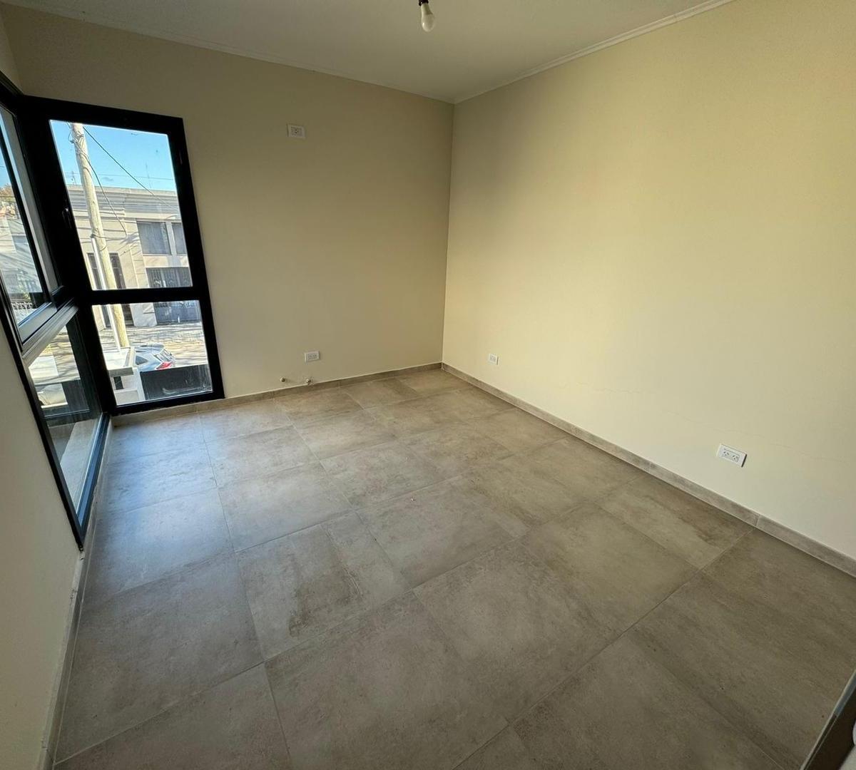 Departamento en Calle 9 (20y22) 1.planta, a Estrenar. 3