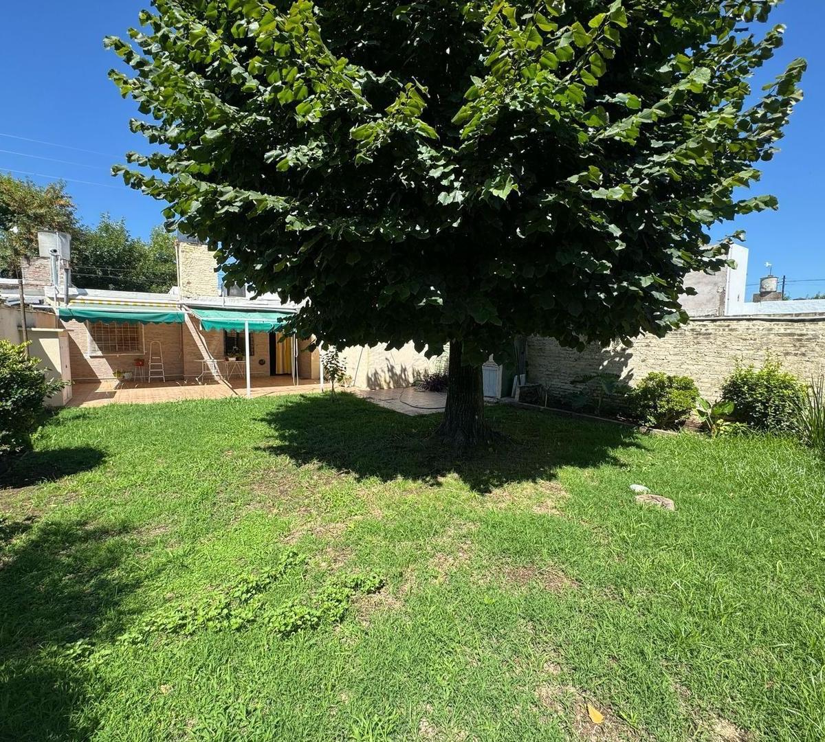 Casa en Calle 34 Entre 7 y 9, con Cochera. 5
