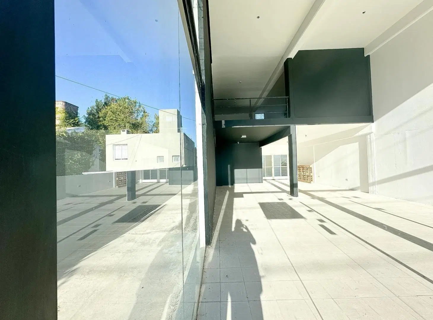 ALQUILER LOCAL COMERCIAL RECTA MARTINOLLI 3