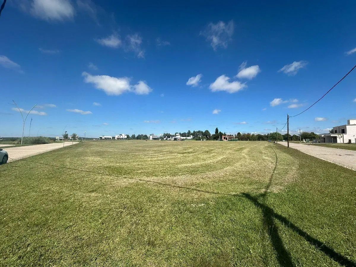 Venta terreno ACQUAVISTA 815m2 2