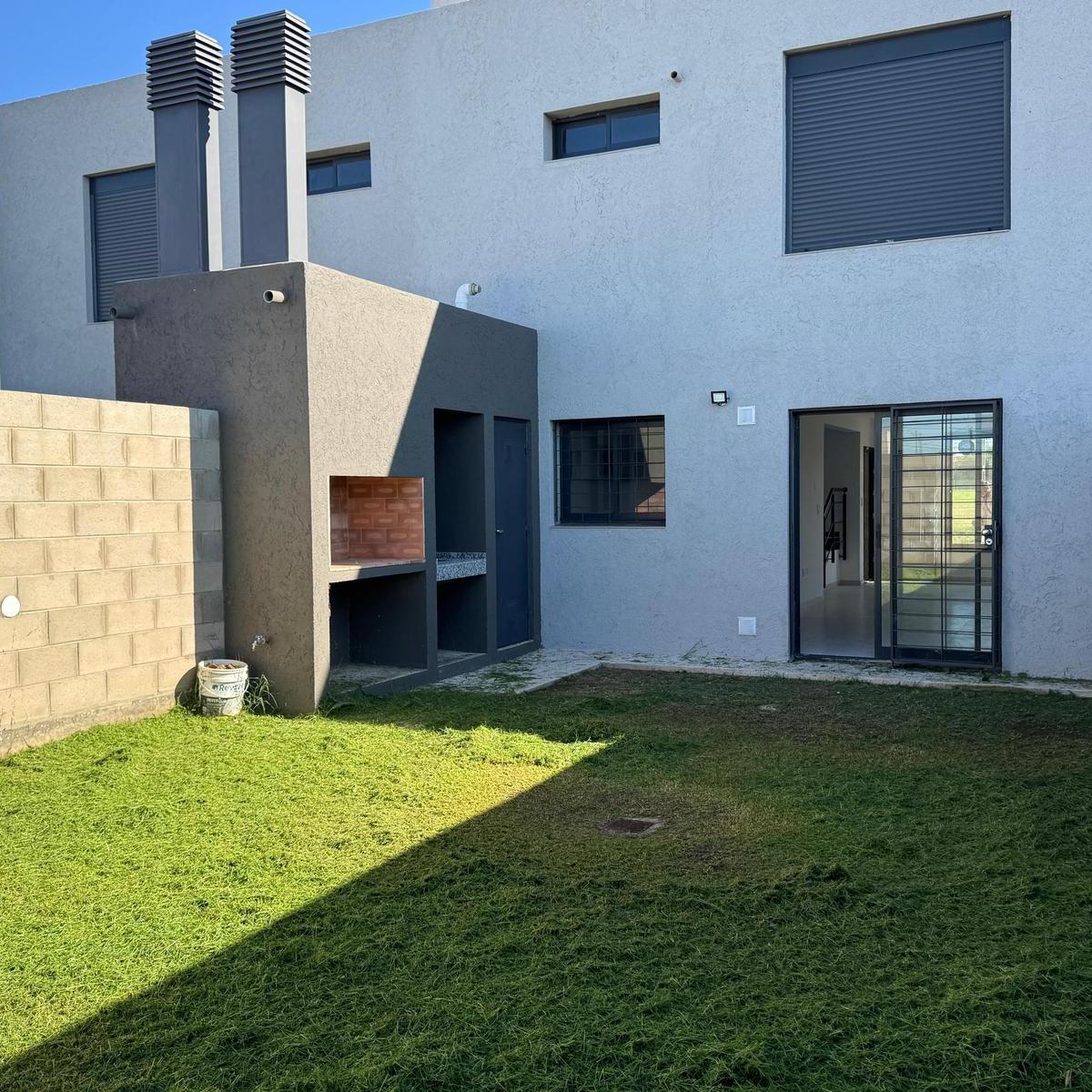 Venta de Duplex - Apto Credito 2 Dorm - Alta Gracia - Calefaccion Central 3