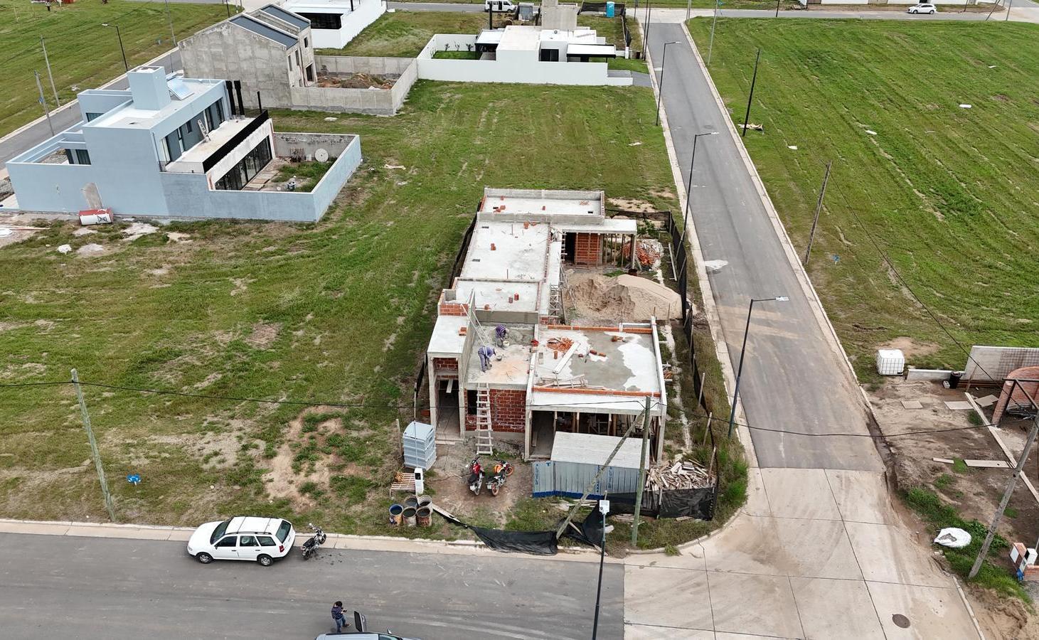 Venta de Terreno en Pampas de Manantiales Residencial