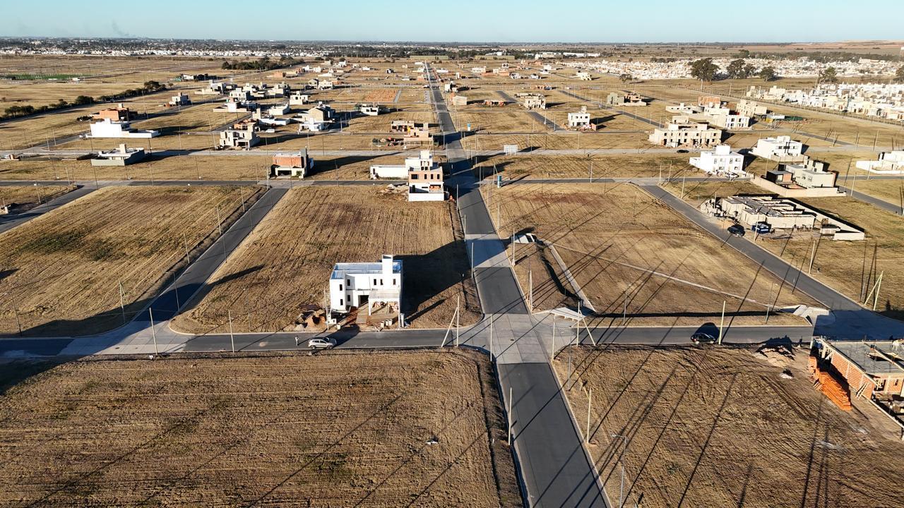 Terreno en Venta- Campos de Manantiales, excelente ubicación