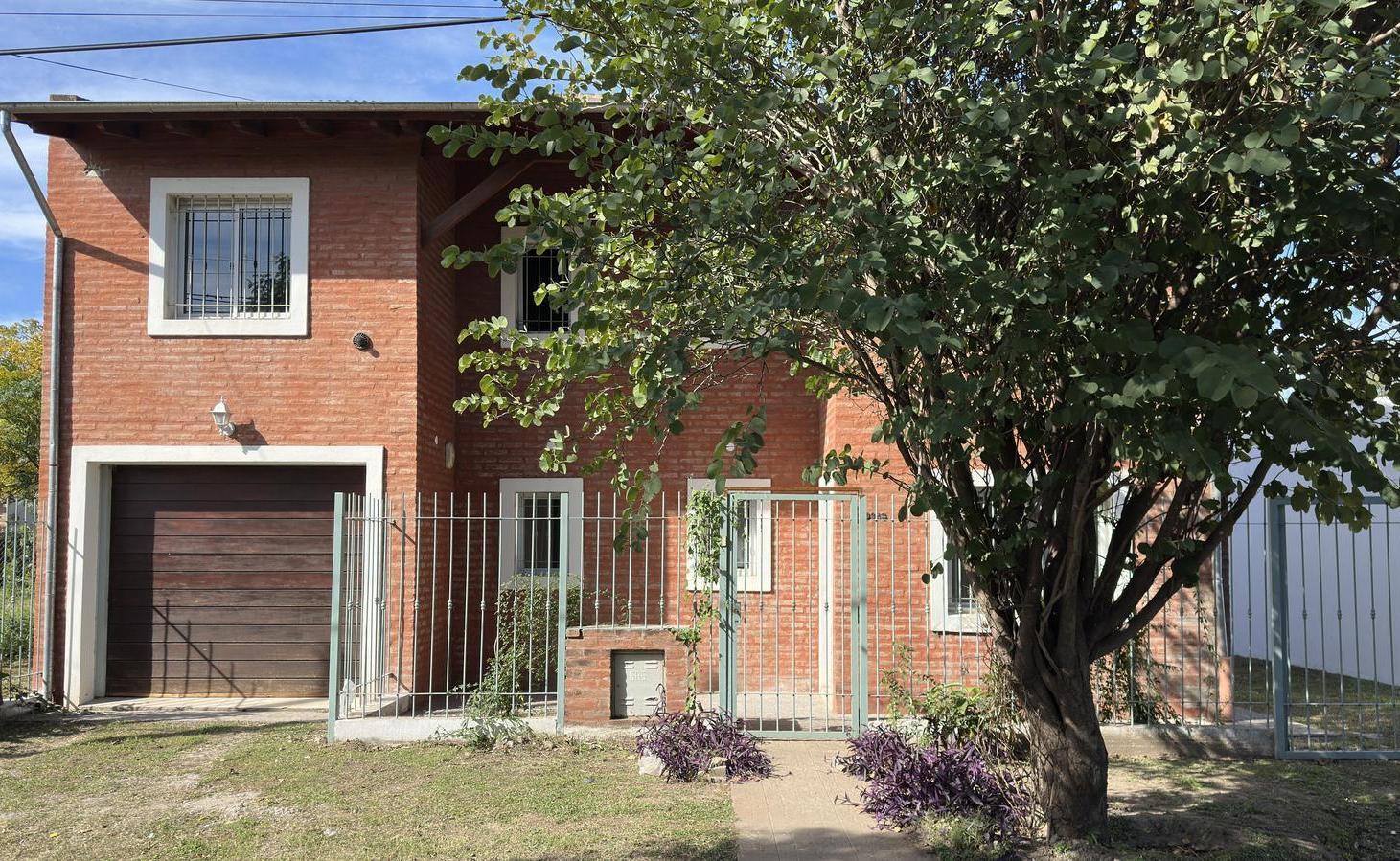 Casa en venta 4 dormitorios en Villa Rivera Indarte