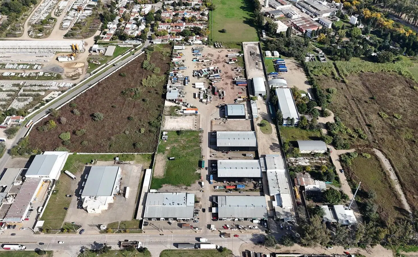 Lote en Venta Apto Galpon Patron IV B Zona Mercado de Abasto 3