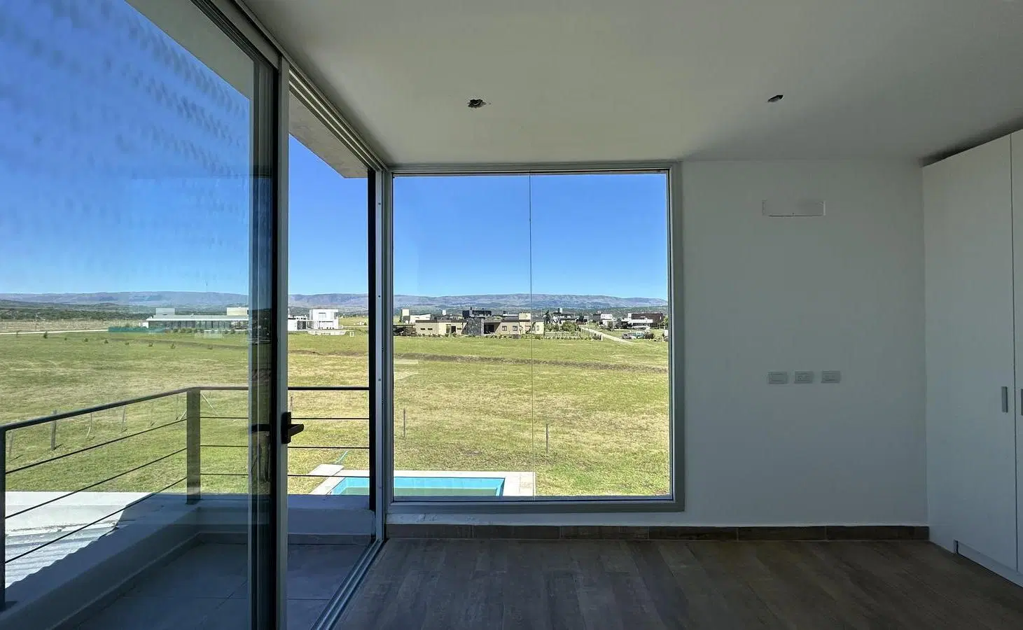 Casa en Venta 4 Dormitorios zona Potrero de Garay 2